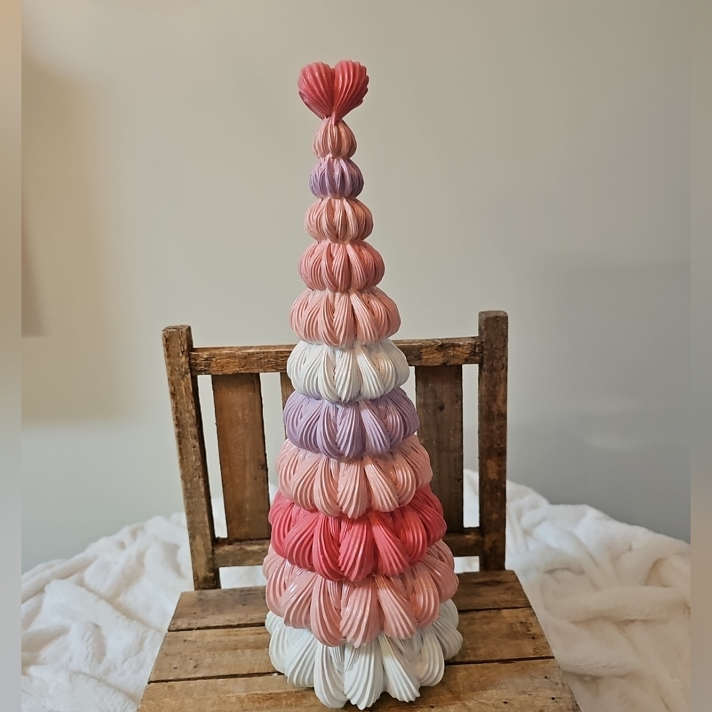 Valentine's Day Pastels 16" Meringue Tree